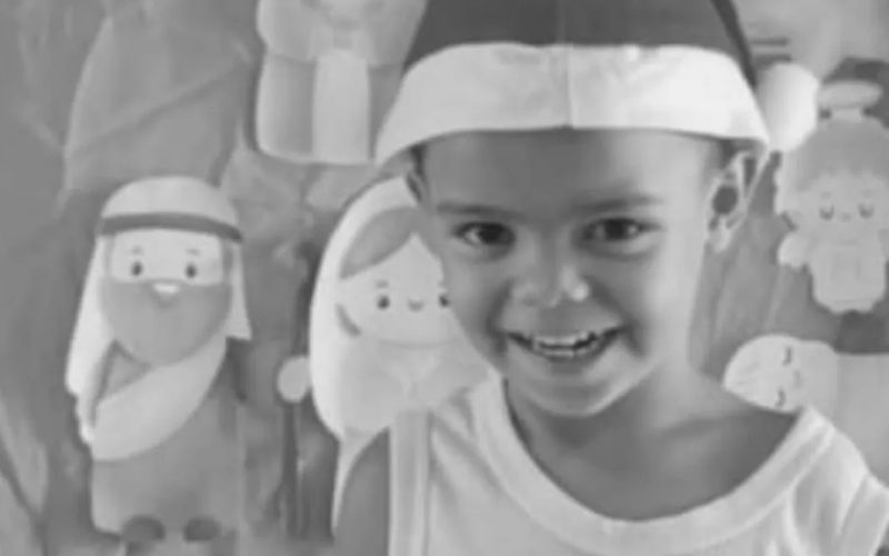 Homem preso após morte de criança e tio em Sobral/CE é solto em audiência de custódia