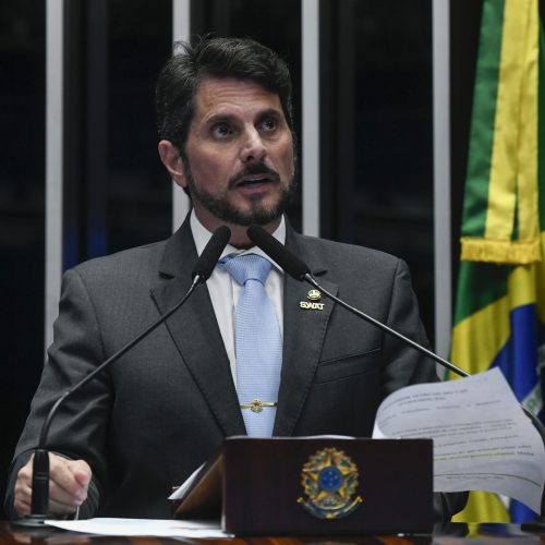 Senador Marcos do Val é alvo de operação da PF e passará a usar tornozeleira eletrônica