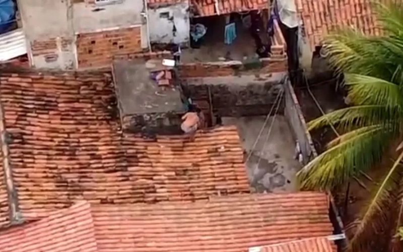 Homem é preso com moto roubada após série de assaltos em Baturité, no Ceará