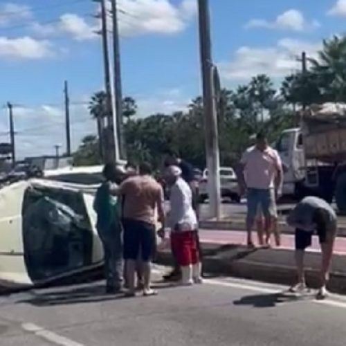 Homem é preso após roubar carro, bater em outro veículo e deixar família ferida no Ceará