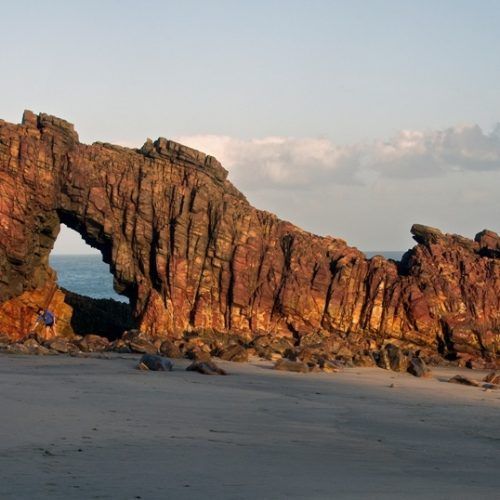 Azul retoma voos para Jericoacoara, no Ceará, com operação ampliada até fevereiro de 2026