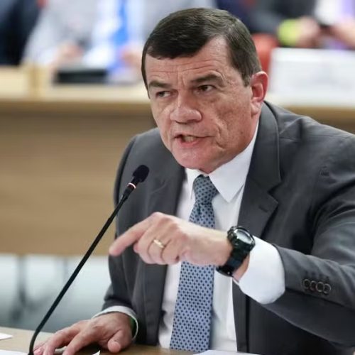 Ex-ministro cearense é o único réu a comparecer a primeiro dia de julgamento de Bolsonaro e aliados