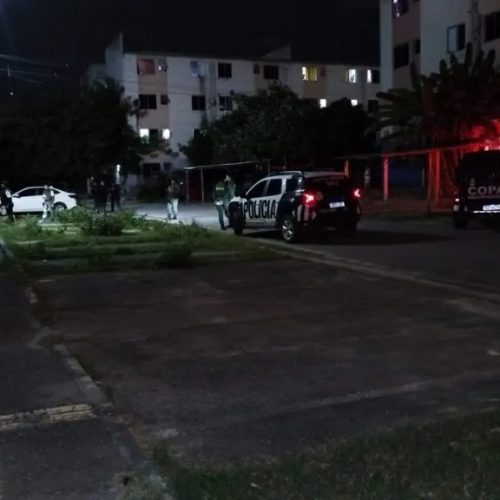 Dois homens são presos por ataque a tiros que deixou três pessoas mortas e uma criança ferida em Fortaleza