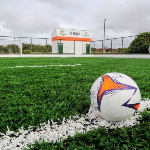 Governo do Ceará inaugura primeira areninha em território indígena