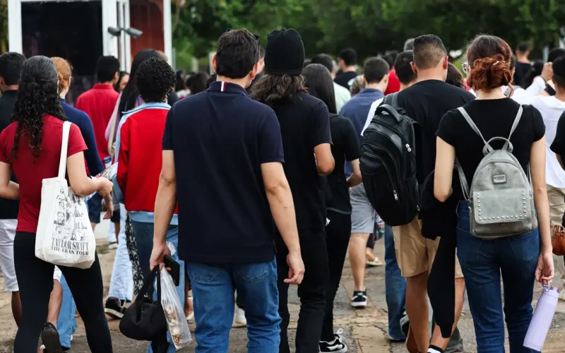 Edital do Enem 2025 é publicado; veja datas e regras do exame deste ano