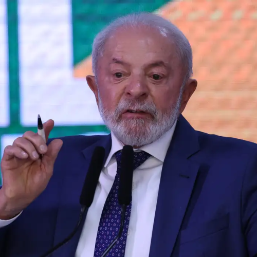 Lula diz que anistia pelo 8 de janeiro corre o risco de ser aprovada se for pautada no Congresso