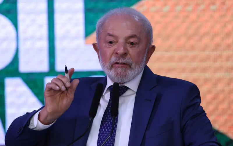 Lula diz que anistia pelo 8 de janeiro corre o risco de ser aprovada se for pautada no Congresso