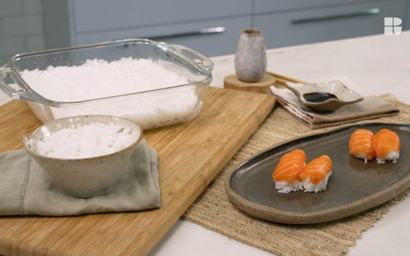 Versátil: como fazer arroz para sushi