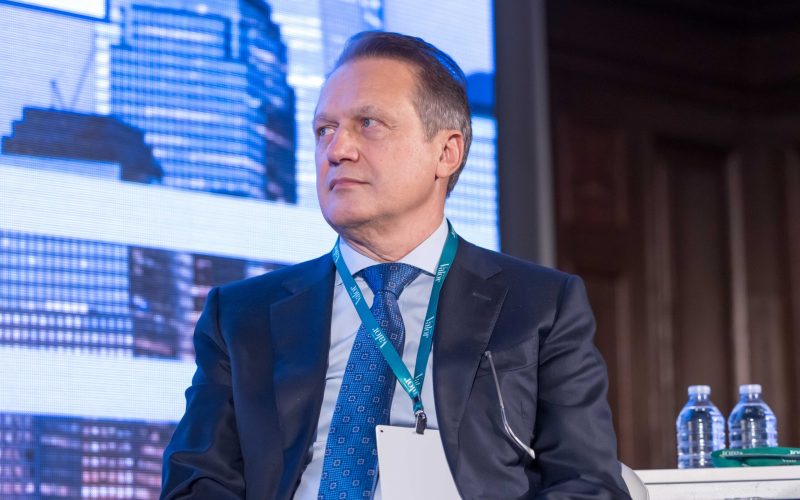 Guerra comercial não pode inibir exportações de alimentos e combate à fome, diz CEO da JBS