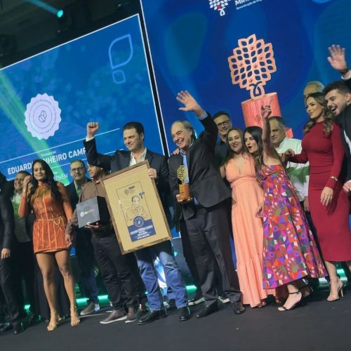 Saca de café bate recorde ao ser vendida por R$ 200 mil em leilão