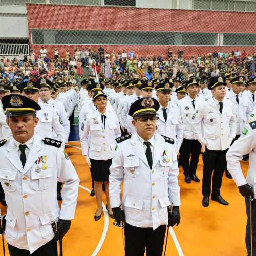 Mais de 8 mil promoções nas forças de segurança do Ceará foram realizadas desde 2023, afirma Elmano