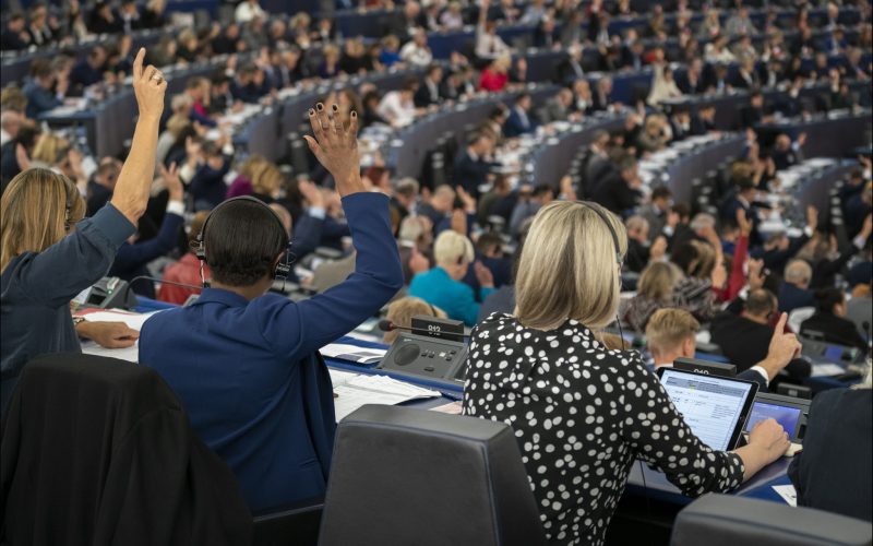 Parlamento da UE aprova salvaguarda agrícola para acordo com Mercosul