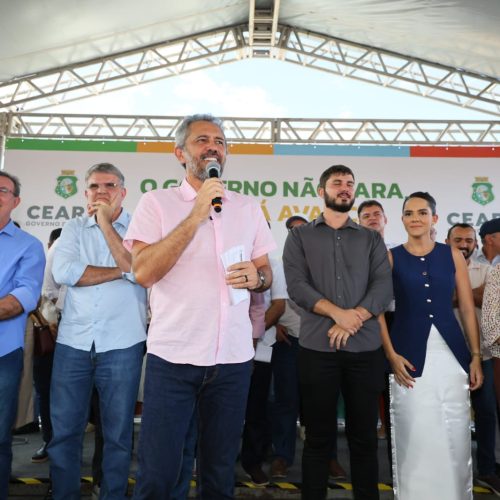 Em Jaguaretama, Governo do Ceará entrega 100ª Brinquedopraça desde 2023; município também recebe CEI e areninha