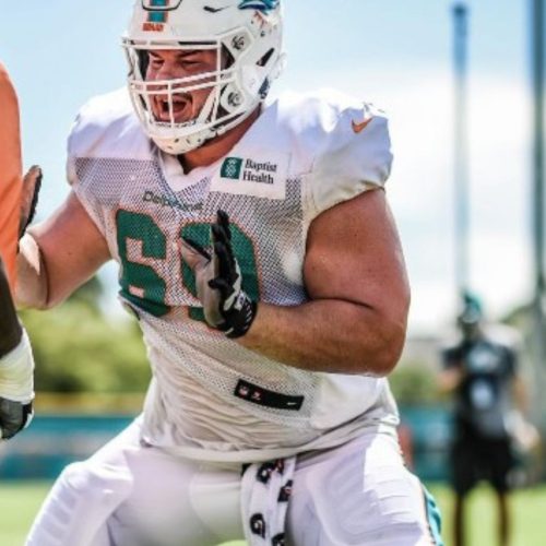 Do campo para a NFL: agrônomo brasileiro virou jogador de futebol americano