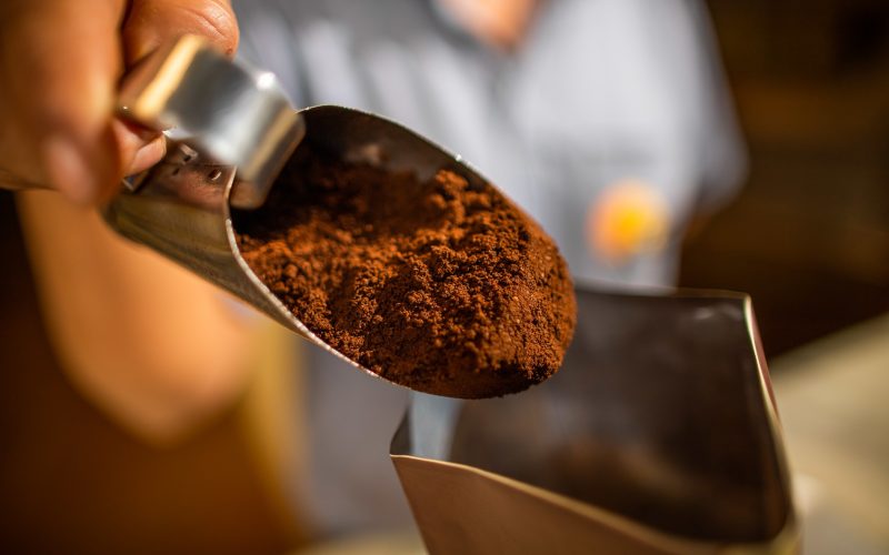 Seis toneladas de café impróprio são apreendidas no Rio de Janeiro