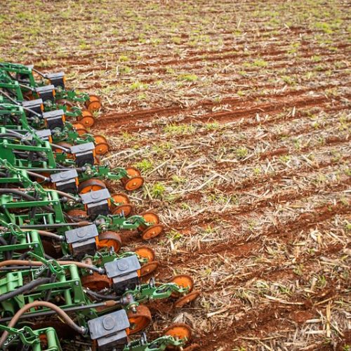 Custos operacionais da safra 2025/26 se aproximam dos níveis de 2022 e apertam margens