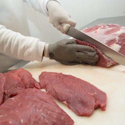 China diz à OMC que importações causaram ‘dano grave’ à indústria de carne bovina
