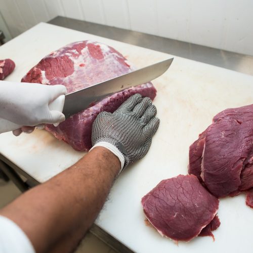 Trump eleva cota para carne bovina argentina a 80 mil toneladas, diz agência