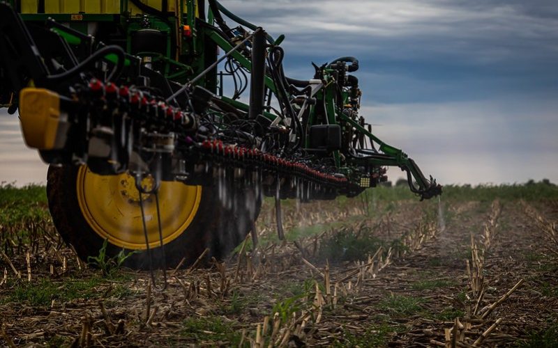 Produtores antecipam compras de fertilizantes da safra de verão