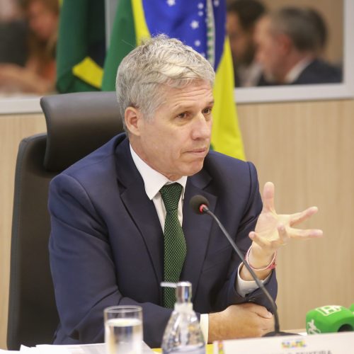 Agricultura familiar do Brasil vai oferecer bons produtos para europeus, diz Teixeira