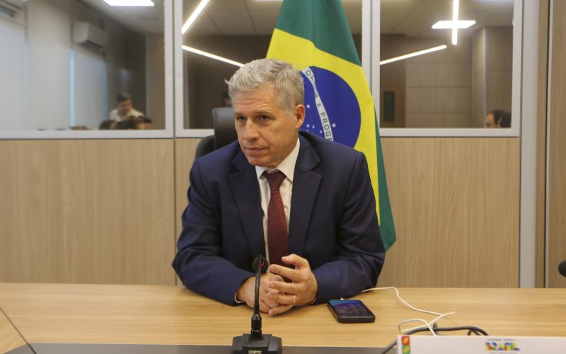 Paulo Teixeira, do MDA, aposta em redução de tarifas dos EUA ao Brasil