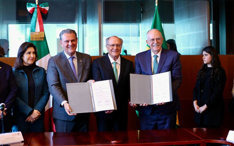 Brasil assina acordo de cooperação agrícola com o México