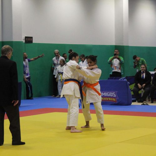 Delegação do Ceará conquista mais cinco medalhas no segundo dia de competição das Paralimpíadas Escolares