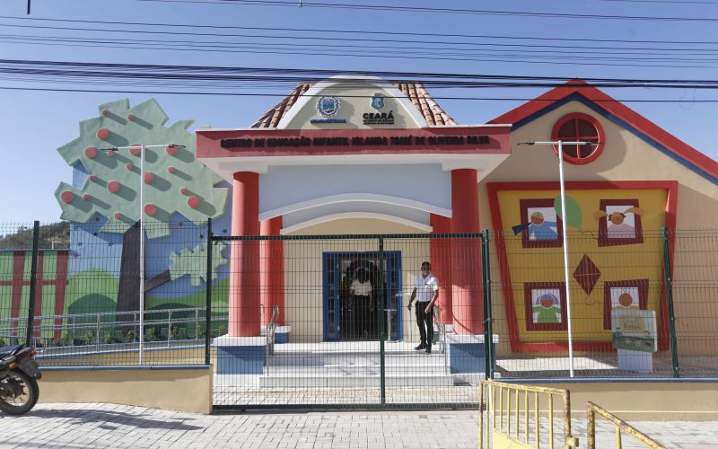 População de Uruburetama recebe Centro de Educação Infantil e a 300ª Areninha do Interior do Ceará