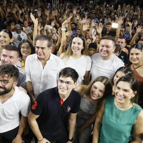 População de Senador Sá comemora chegada de CEI e Areninha