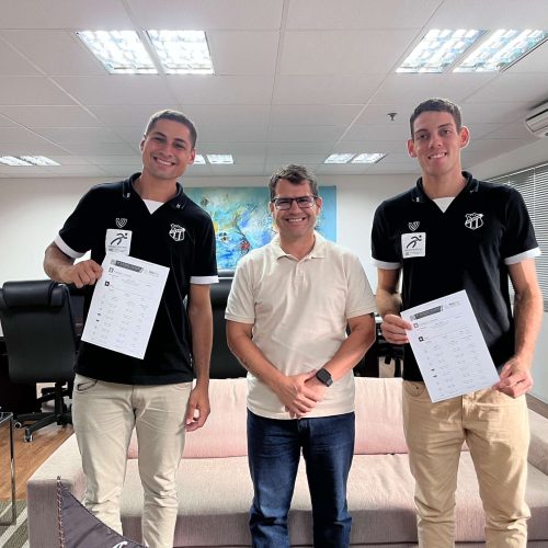 Sesporte entrega passagens aéreas para atletas de vôlei de praia para competirem na China