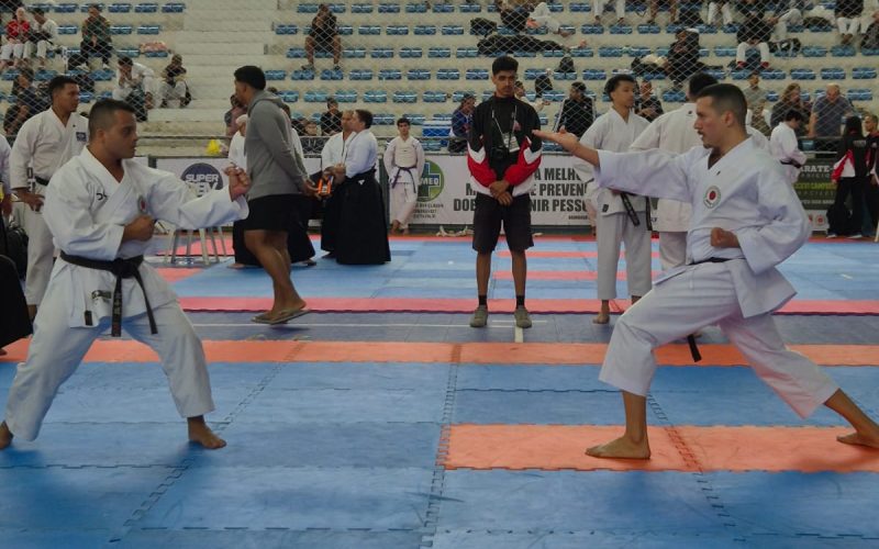 Com presença de campeões mundiais, última etapa do Campeonato Cearense de Karatê-Do Tradicional acontece neste mês de outubro