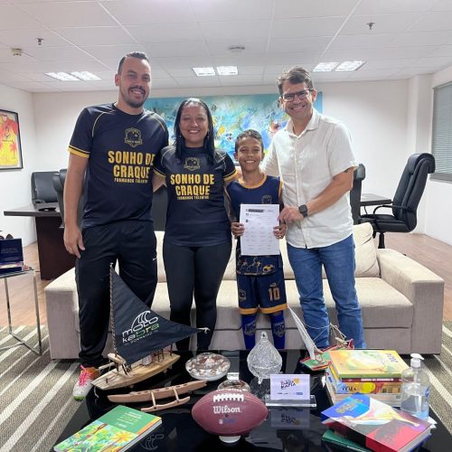 Sesporte contempla atleta de futebol com passagens aéreas para Porto Alegre