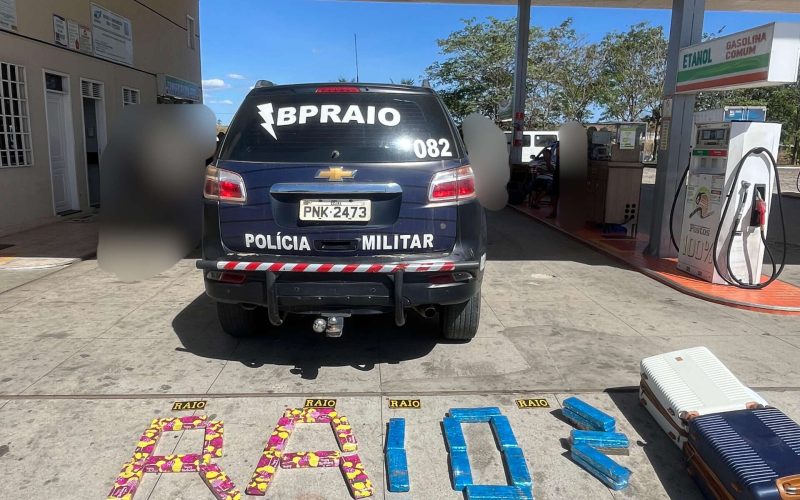 Polícia Militar apreende 37 tabletes de maconha em malas dentro de ônibus interestadual no Ceará
