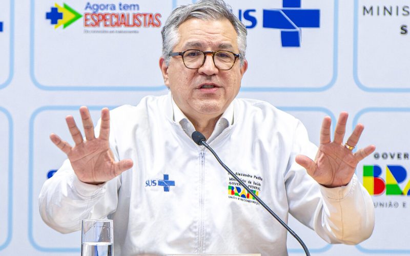EUA cancelam vistos da mulher e da filha de ministro da Saúde, Alexandre Padilha