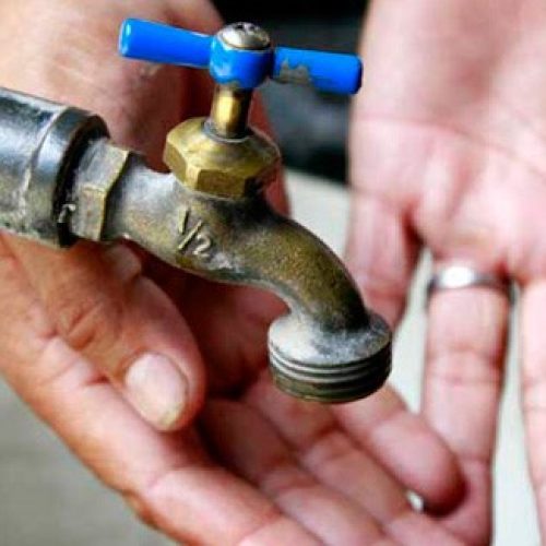 Cagece suspende abastecimento de água em bairros de Caucaia nesta quarta-feira (25)