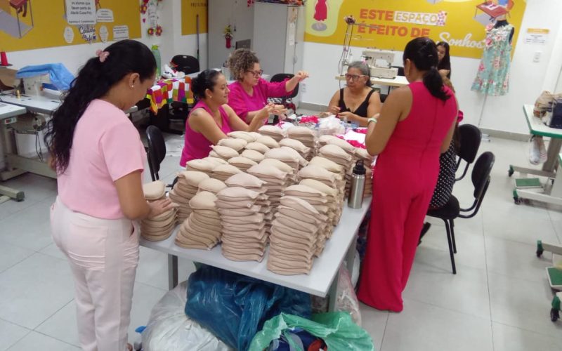 Hospital da Mulher entrega próteses mamárias externas e sutiãs para mulheres mastectomizadas