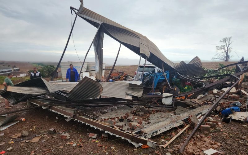 Temporal ‘devastador’ deixa prejuízos para produtores do Paraná