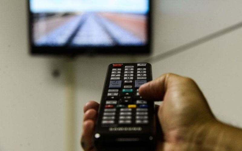Mais de 20 mil famílias do Ceará vão receber gratuitamente kit da nova parabólica digital