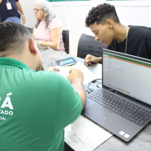 Caminhão do Cidadão leva serviços gratuitos a municípios cearenses de quinta a sábado