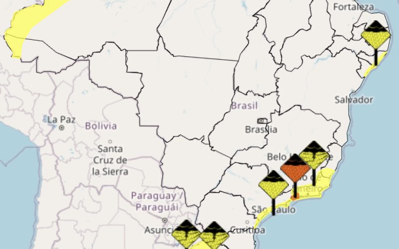 Fim de semana tem alertas para chuvas no Brasil