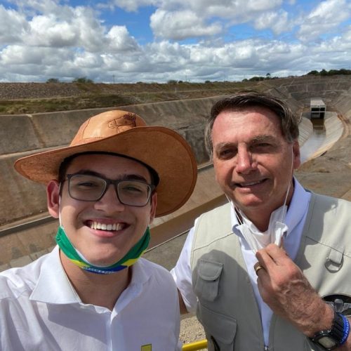 Carmelo Neto solicita mudança de nome parlamentar para “Carmelo Bolsonaro” na Assembleia do Ceará