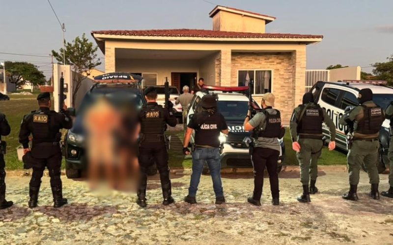 Chefe de grupo criminoso é preso com pistolas e 200 munições em Caucaia