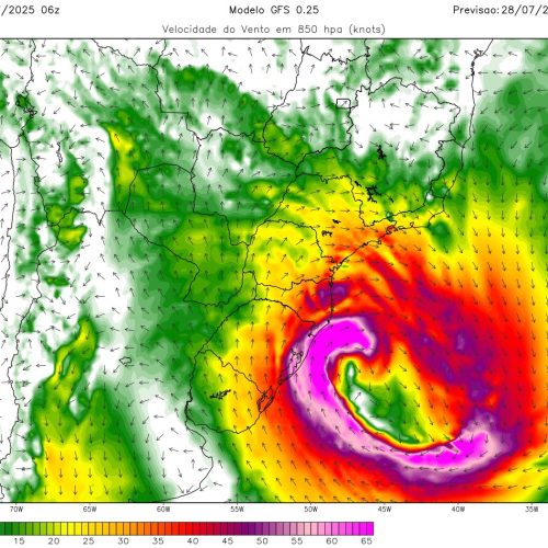 Ciclone extratropical provoca chuva e ventos acima de 100 km/h no Brasil