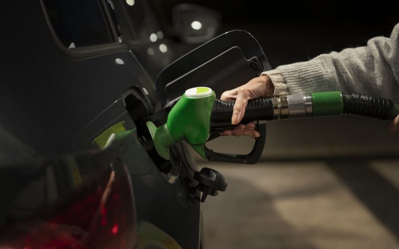 CNPE deve discutir aumento na mistura de etanol na gasolina em julho