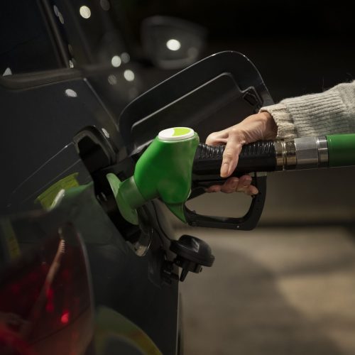 CNPE deve discutir aumento na mistura de etanol na gasolina em julho