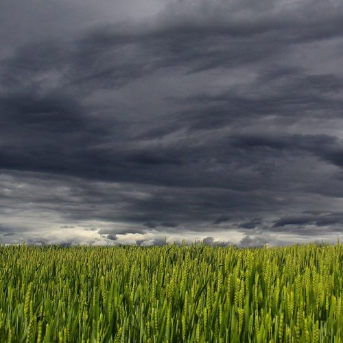 Frente fria deve causar temporais no Sul nesta sexta-feira