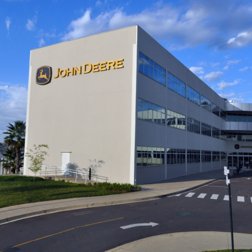 John Deere compra ativos de plantio mecanizado de árvores da Risutec Oy