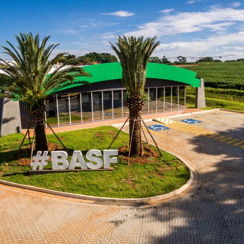 Basf capta R$ 1,4 bilhão com FIDC para financiar desenvolvimento de lavouras