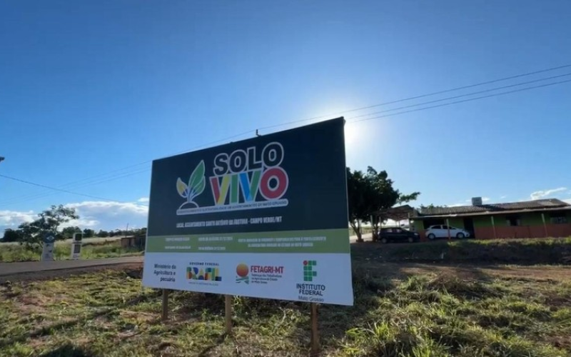 Solo Vivo é “alicerce para produção de alimentos”, diz Fávaro