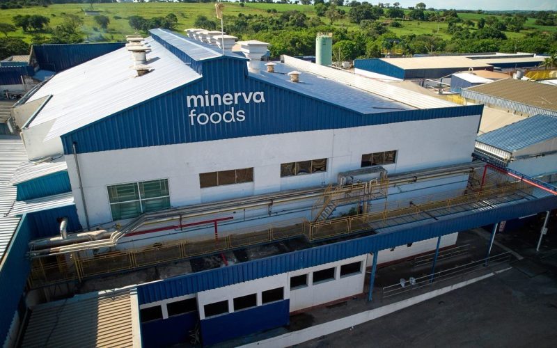 Mesmo com tarifaço, Minerva vende aos EUA e eleva ganhos